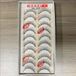 Model 21 No. 4M lashes